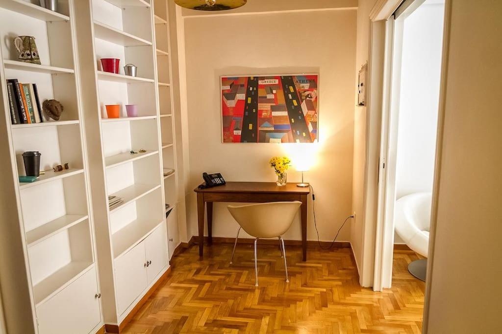 Apartment In The Heart Of The City Athena Bagian luar foto